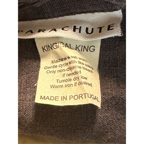 Parachute Linen Duvet Cover King/Cal King Dark Grey - Picture 6 of 7